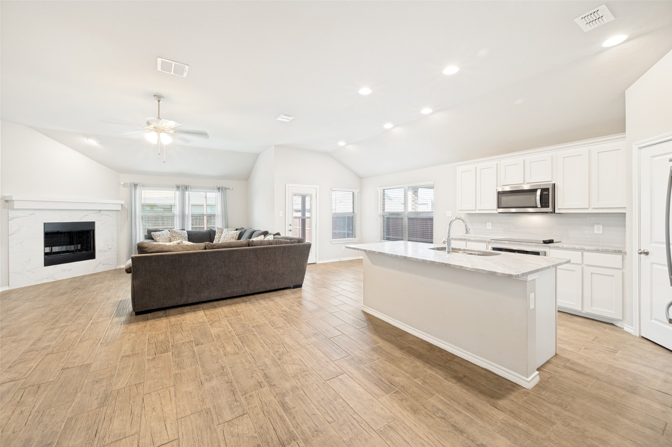 11449 White River Drive Aubrey TX 76227