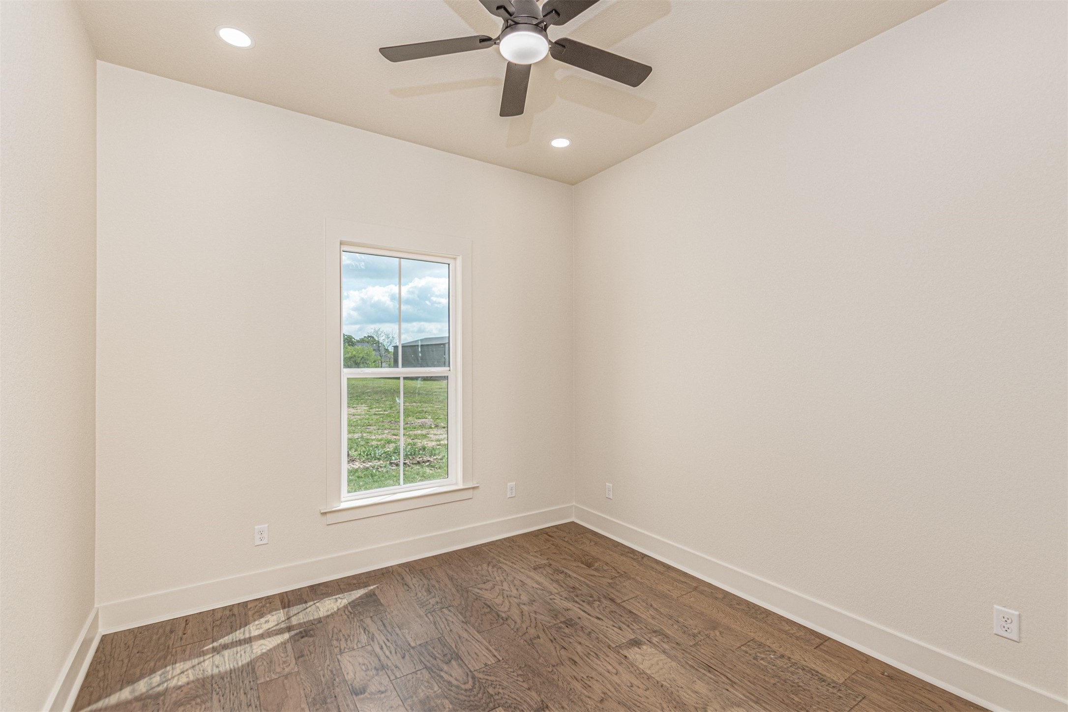 557 Clubhouse Drive Corsicana TX 75109