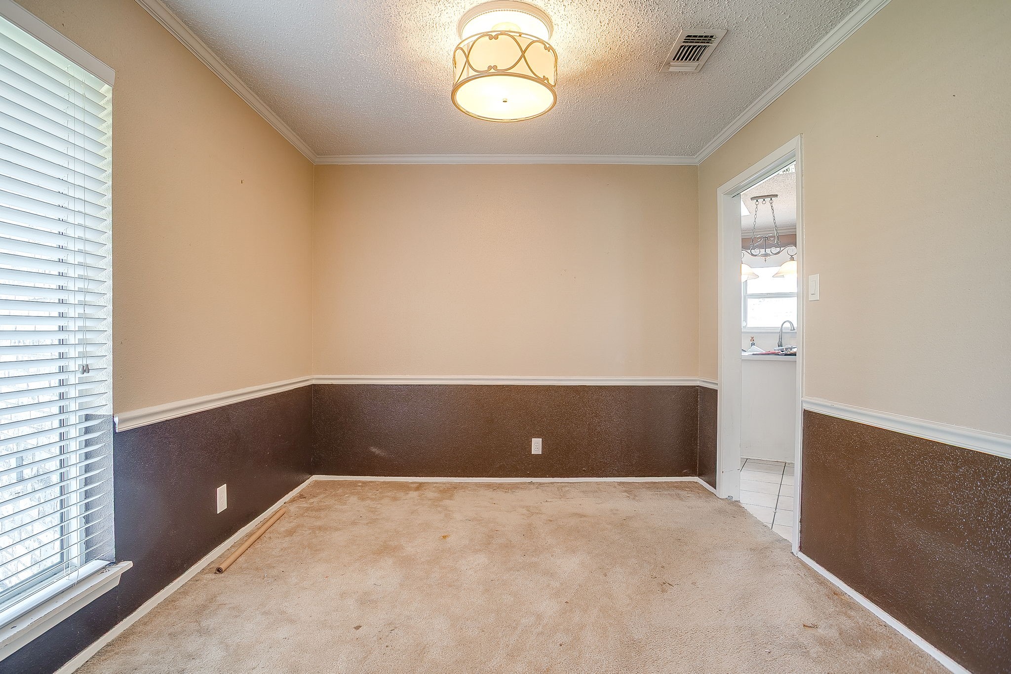 612 Melbourne Court Hurst TX 76053