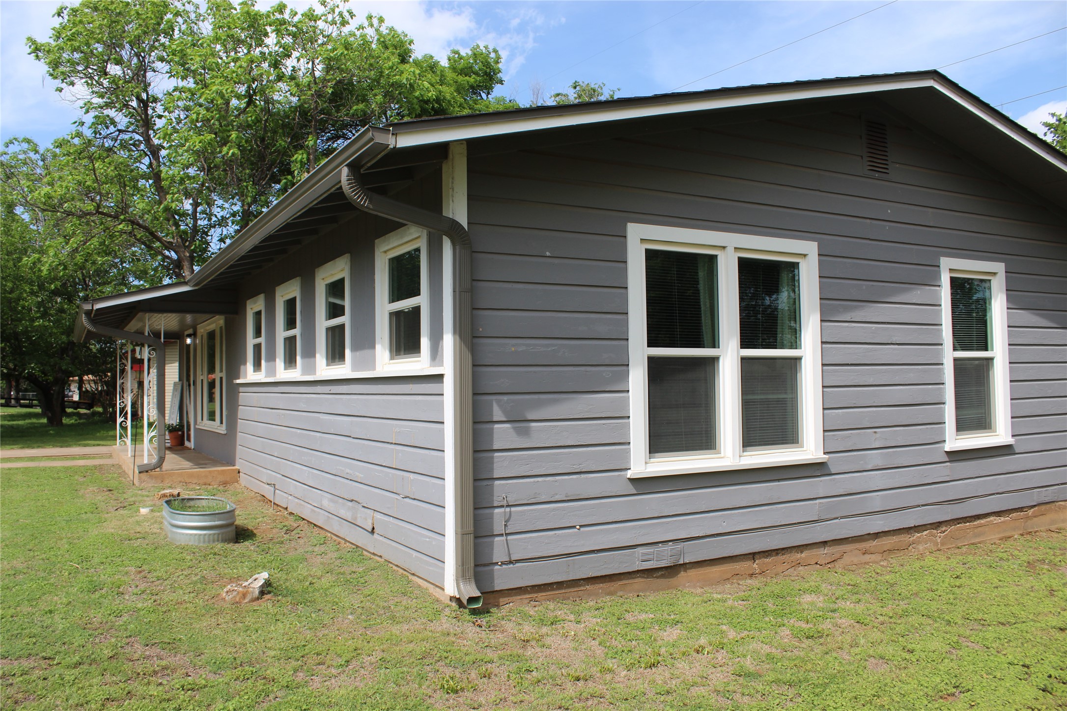 209 Pennsylvania Avenue Graham TX 76450
