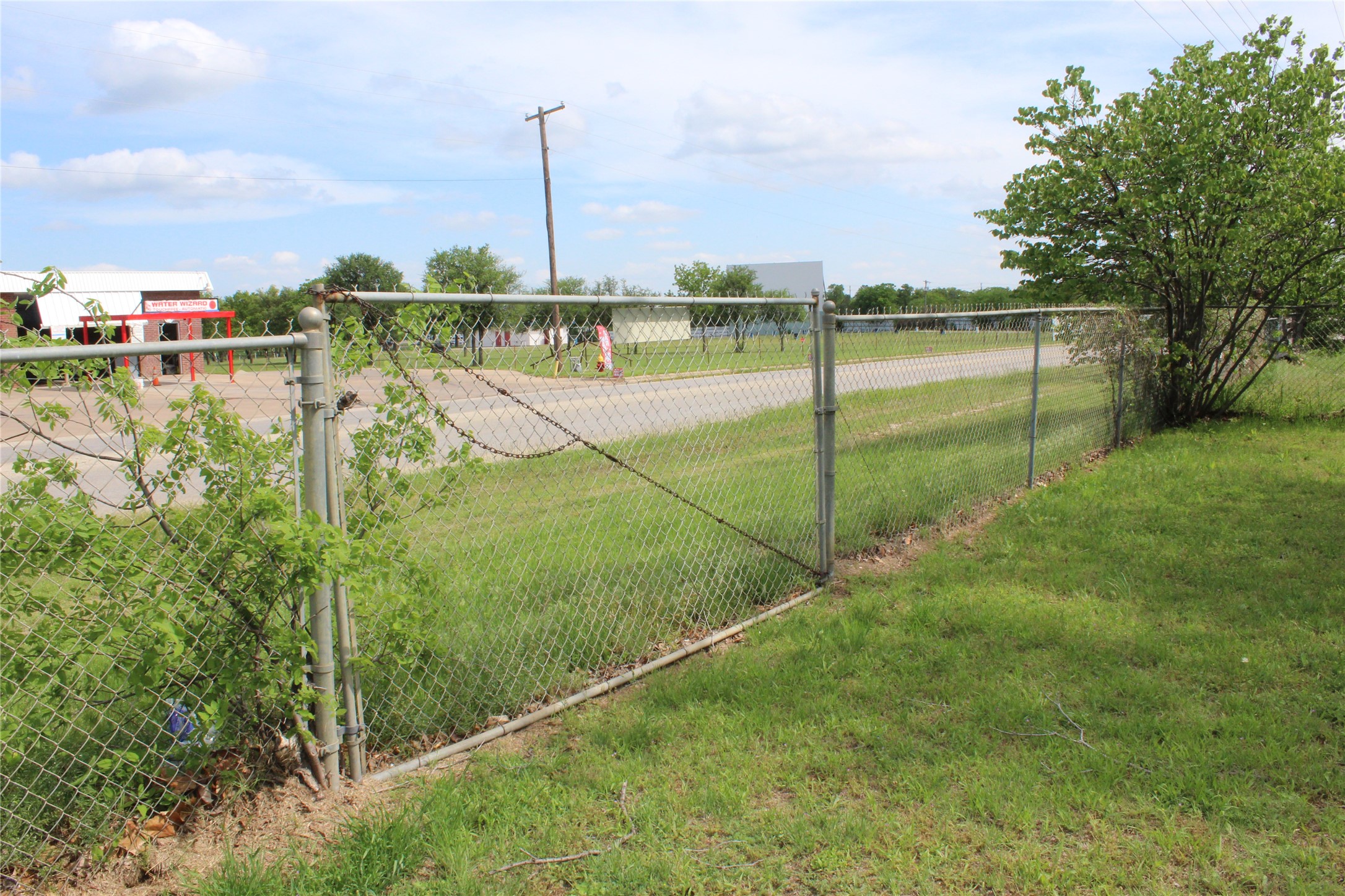 209 Pennsylvania Avenue Graham TX 76450
