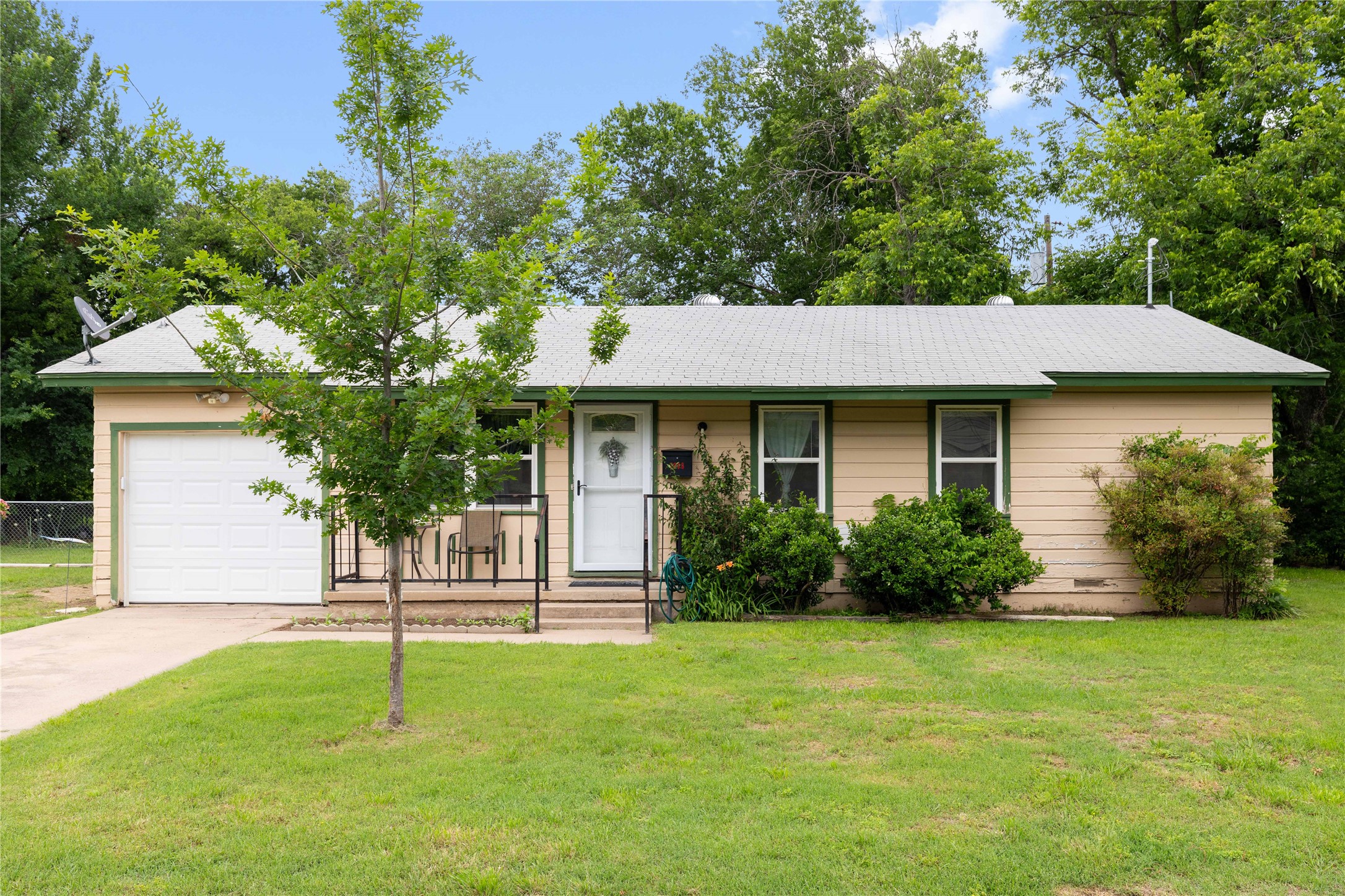 2808 1st Street Brownwood TX 76801