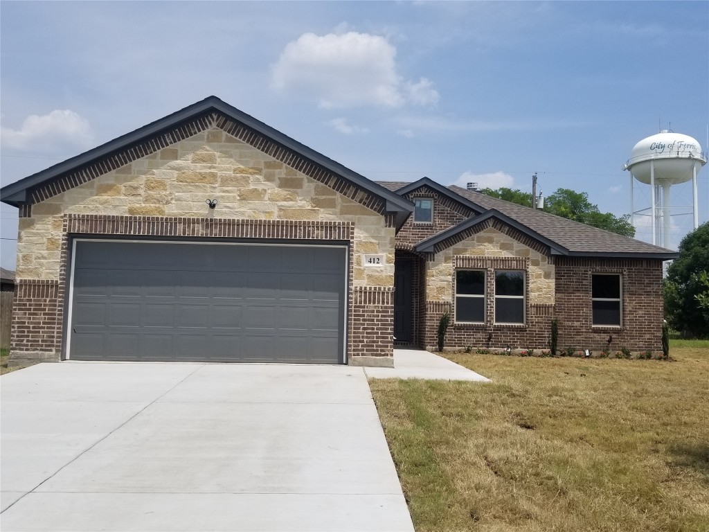 412 Rolling Hills Drive Ferris TX 75125