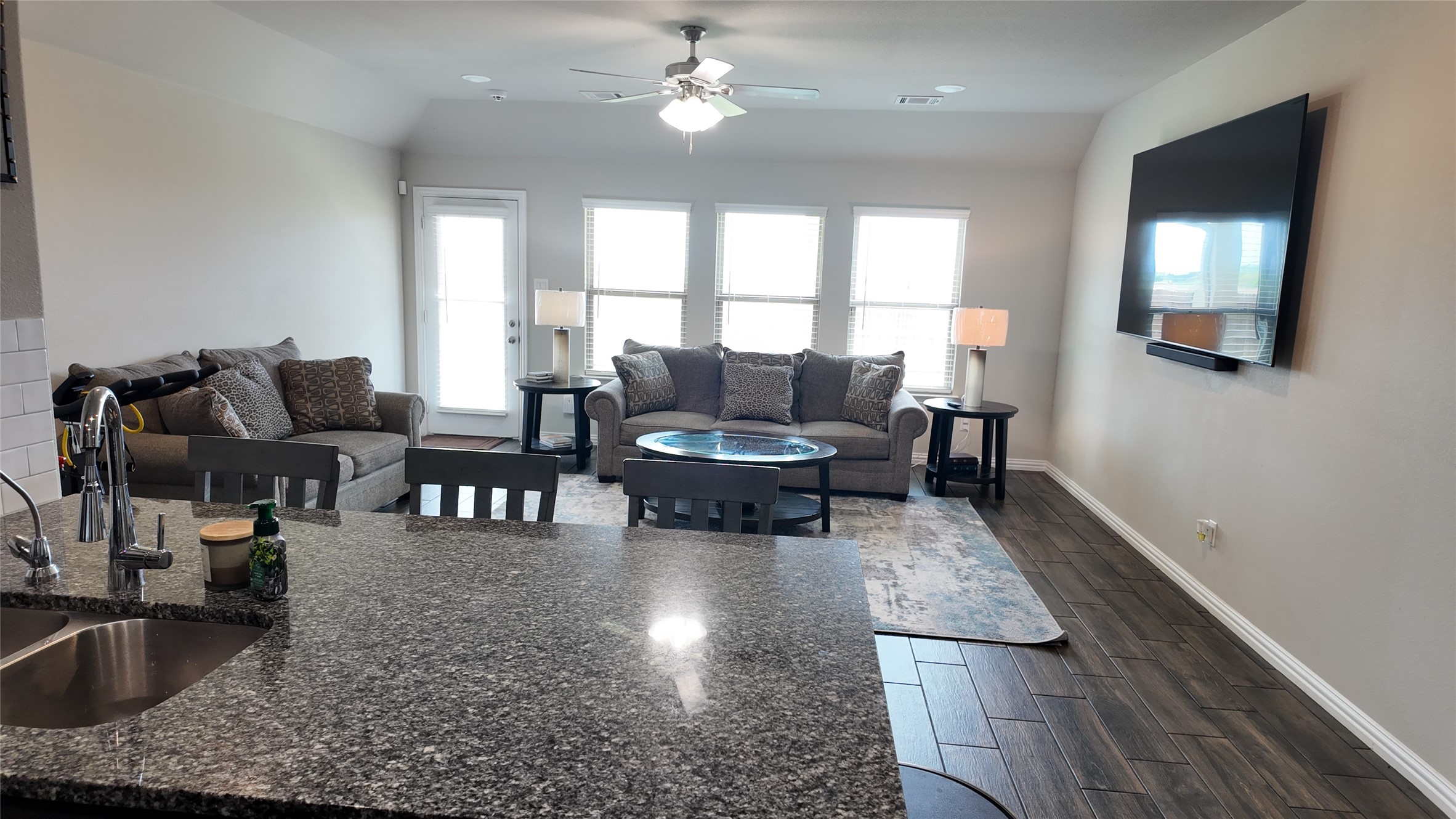 692 Avalon Drive Waxahachie TX 75165