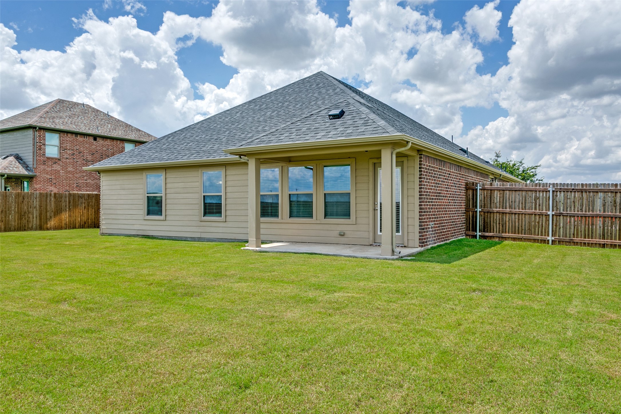 692 Avalon Drive Waxahachie TX 75165