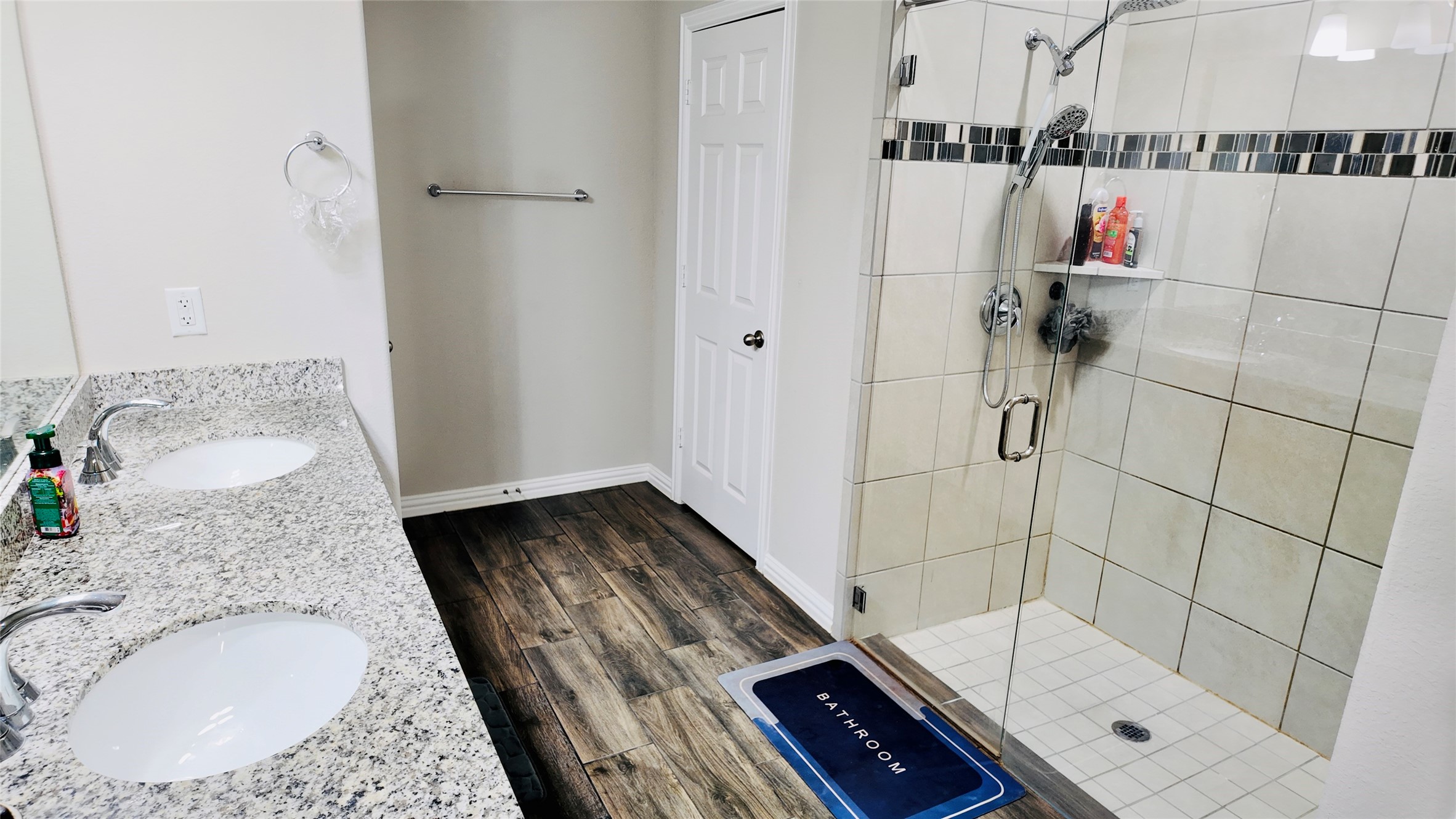 692 Avalon Drive Waxahachie TX 75165