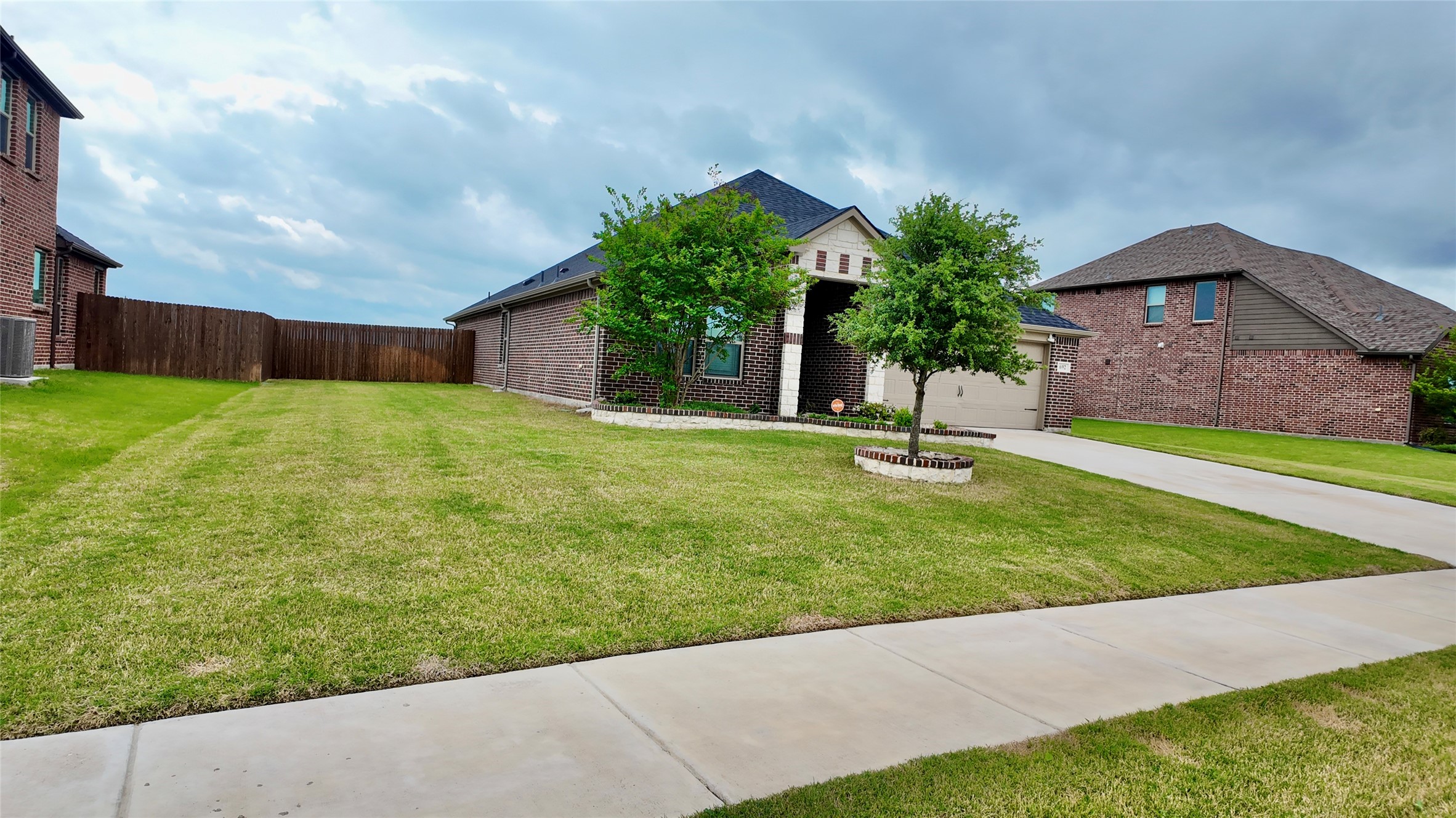 692 Avalon Drive Waxahachie TX 75165