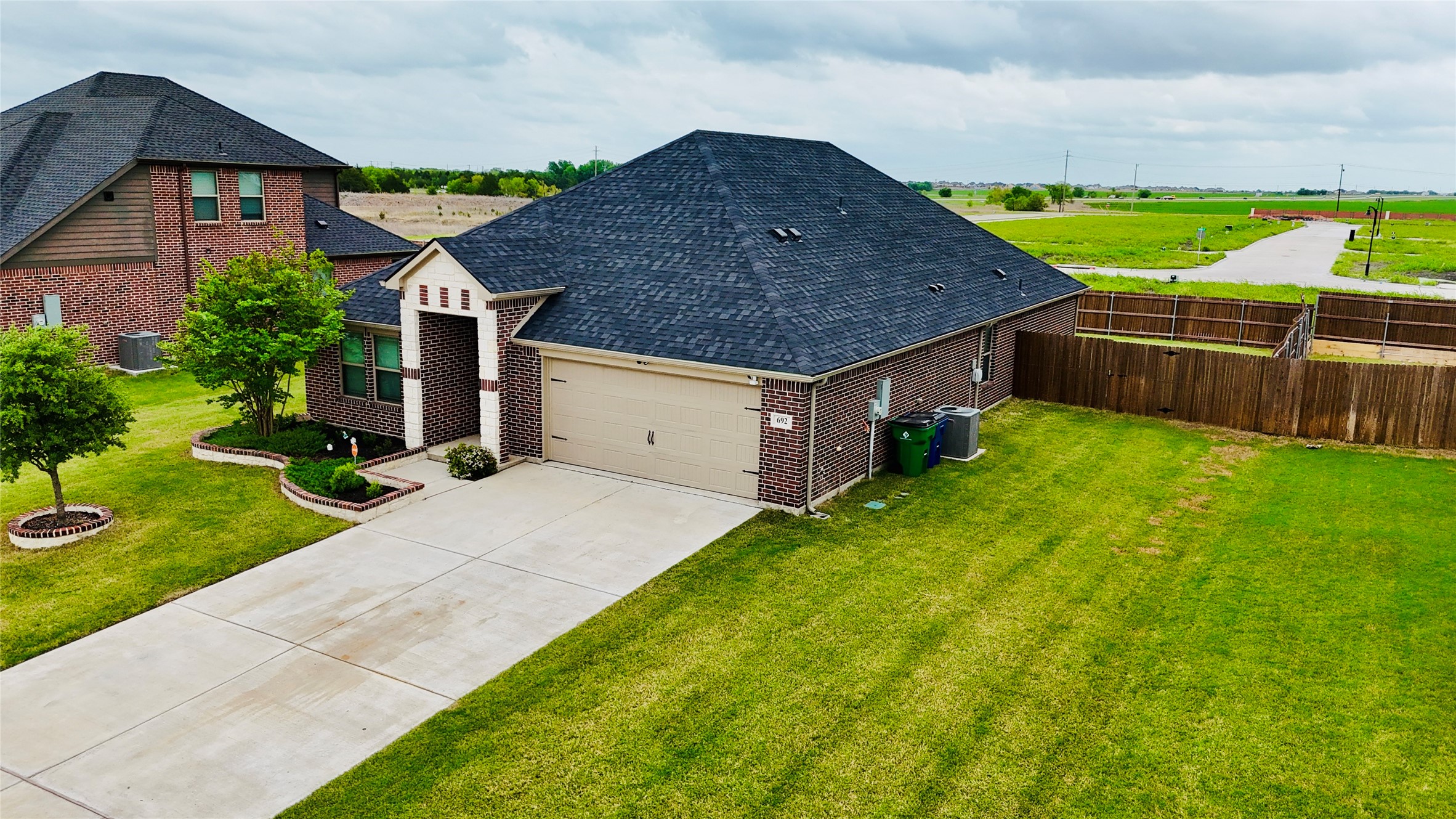 692 Avalon Drive Waxahachie TX 75165