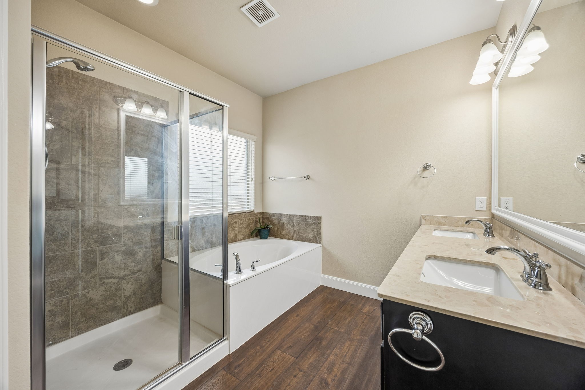 337 Delgany Trail Fort Worth TX 76052
