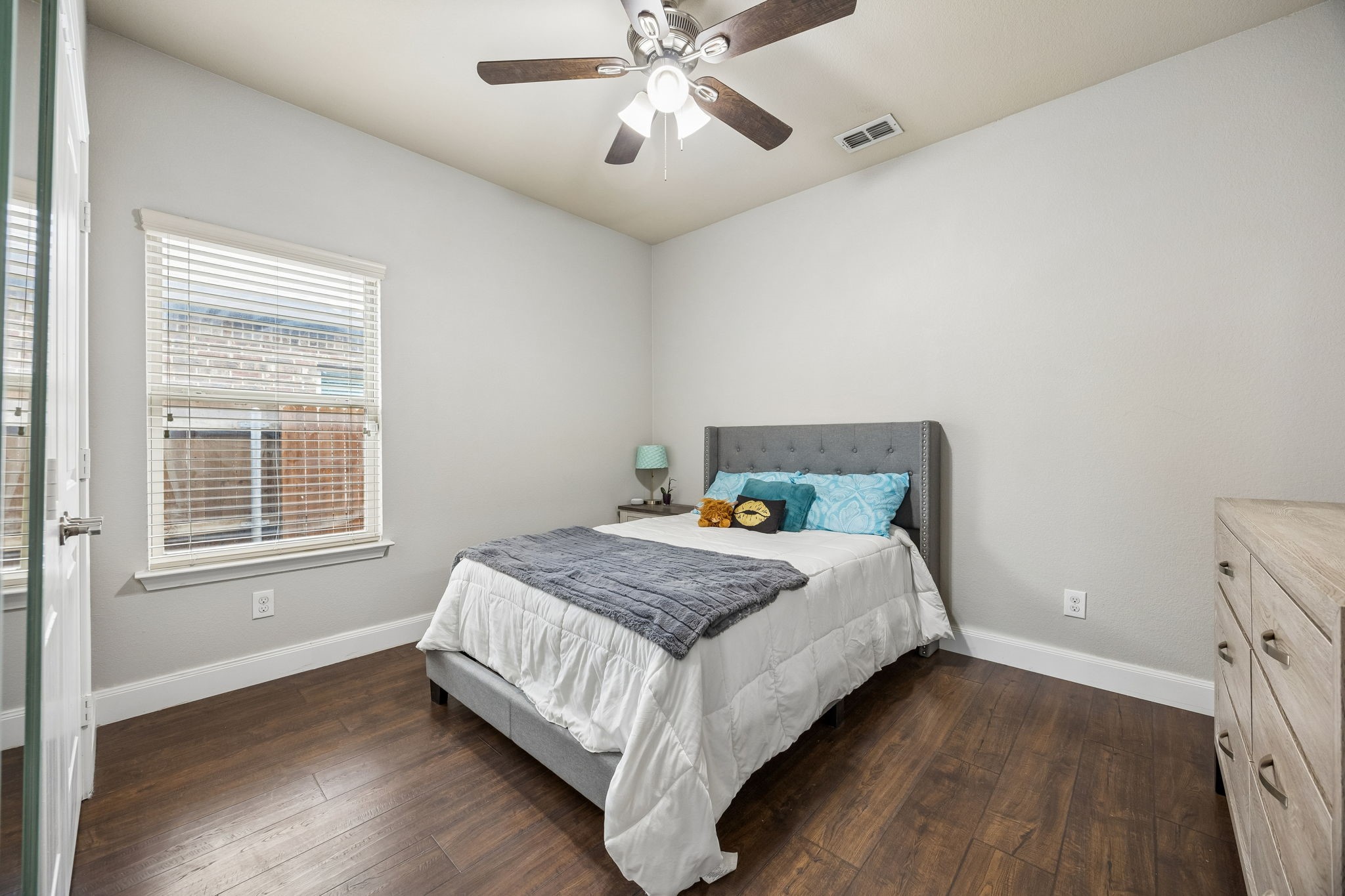 337 Delgany Trail Fort Worth TX 76052