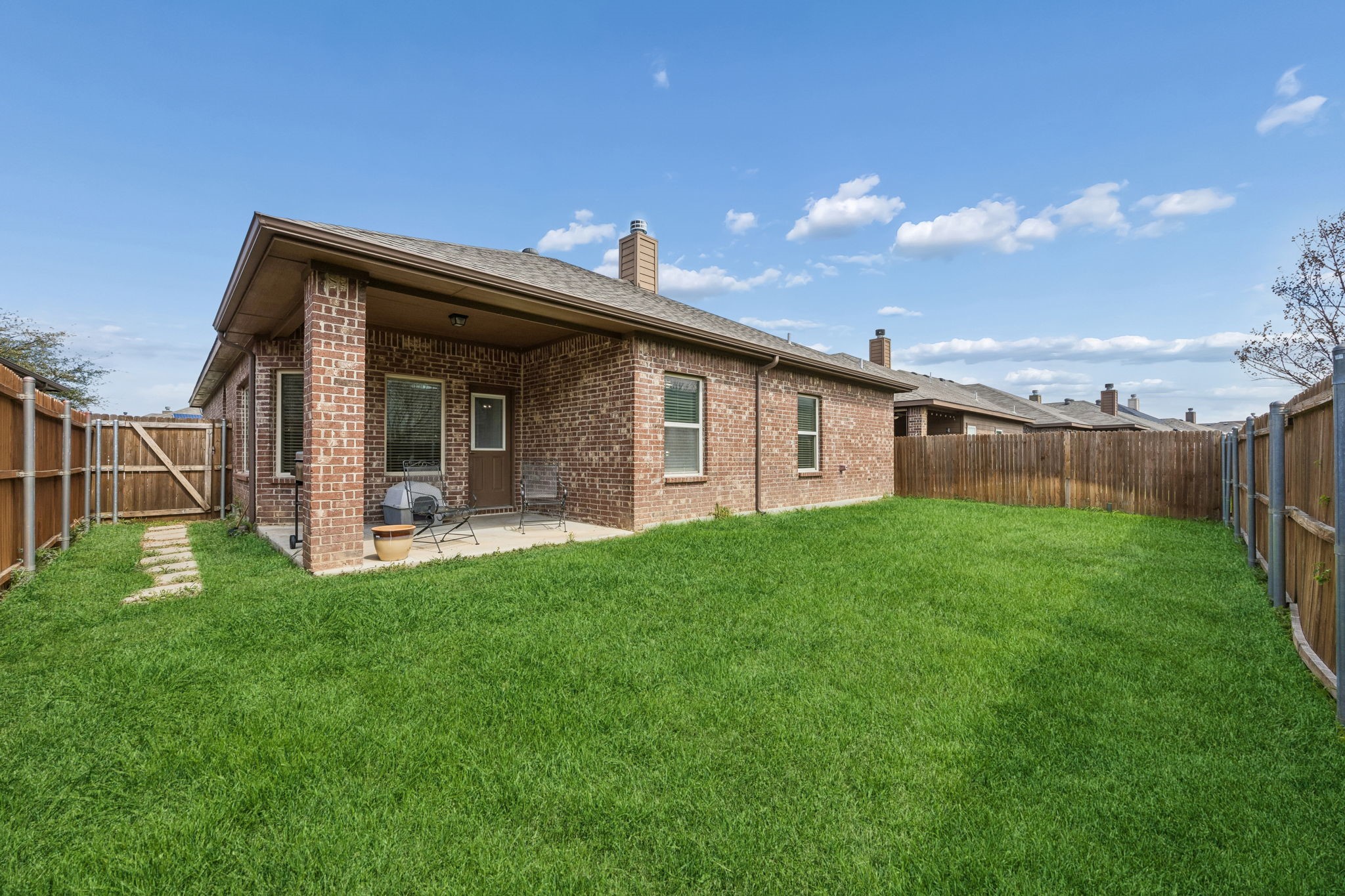 337 Delgany Trail Fort Worth TX 76052