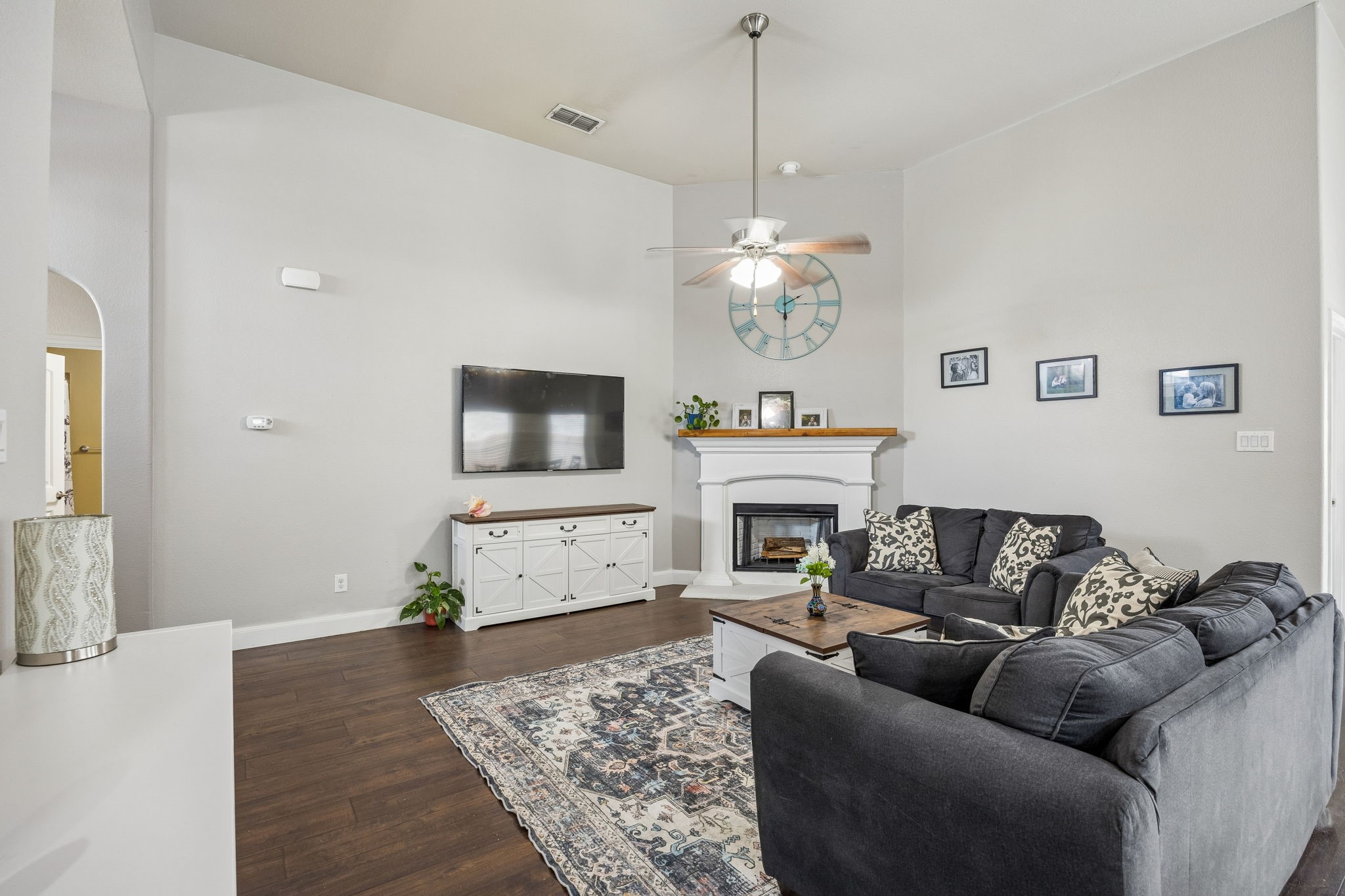 337 Delgany Trail Fort Worth TX 76052