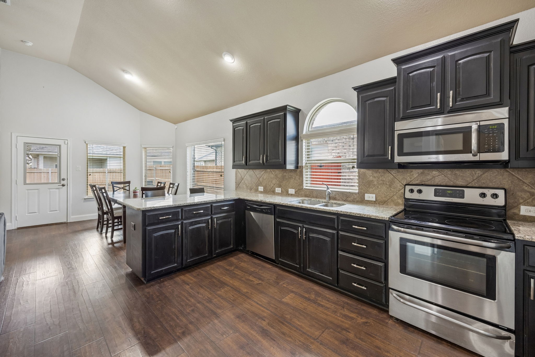 337 Delgany Trail Fort Worth TX 76052