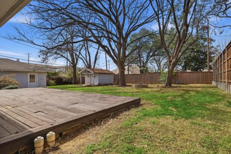 9403 Thornberry Lane Dallas TX 75220