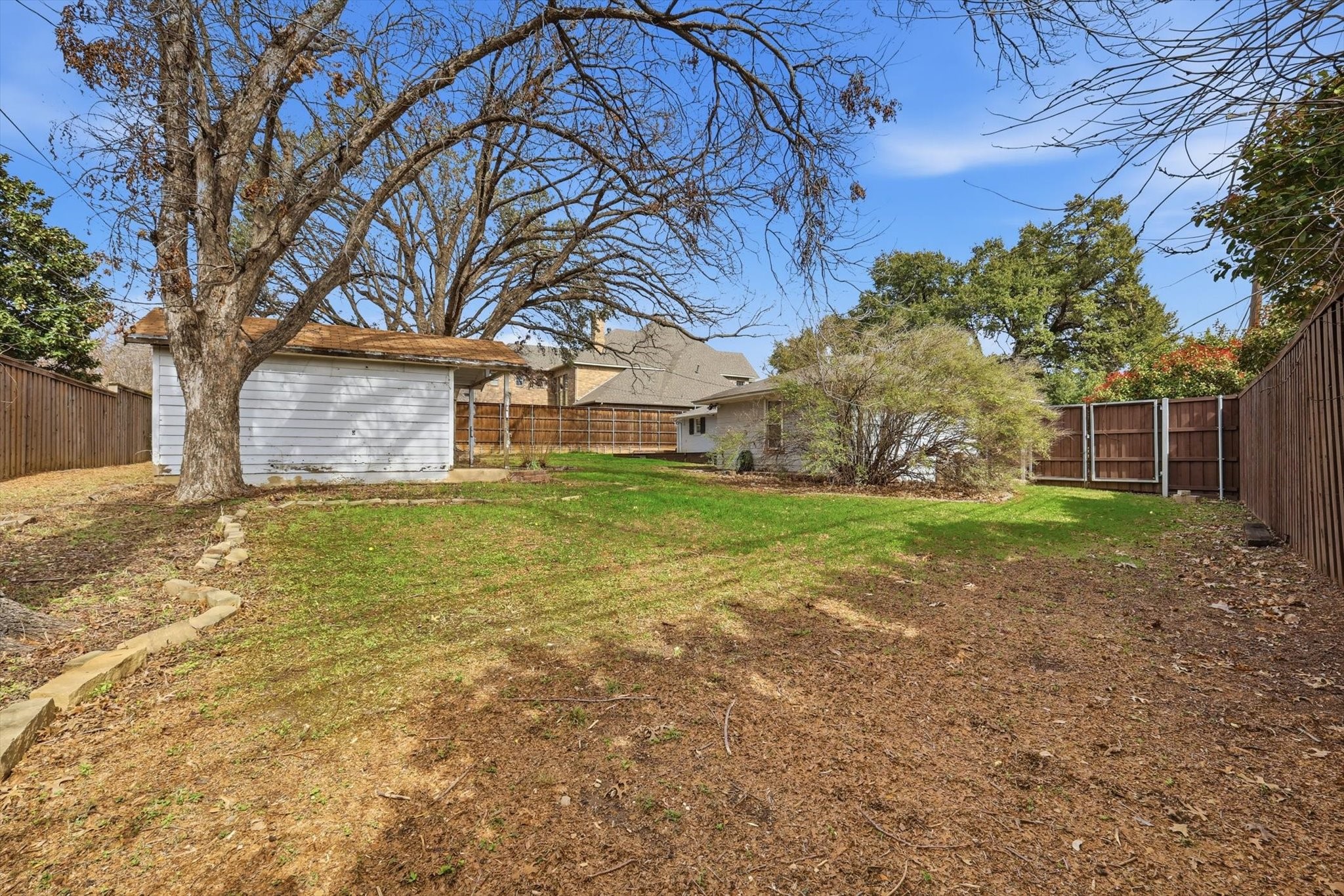 9403 Thornberry Lane Dallas TX 75220