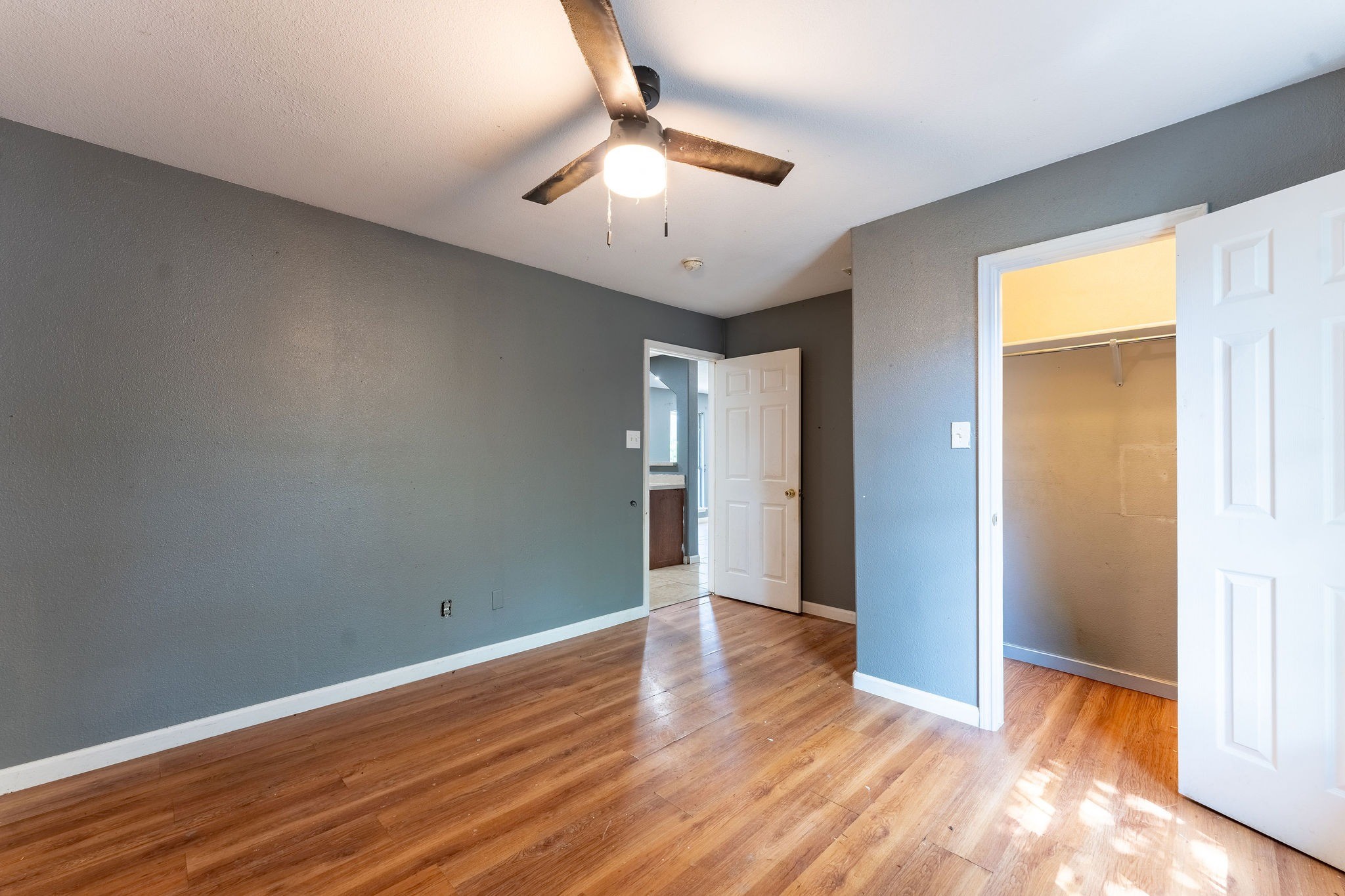 1502 Adelaide Drive Dallas TX 75216