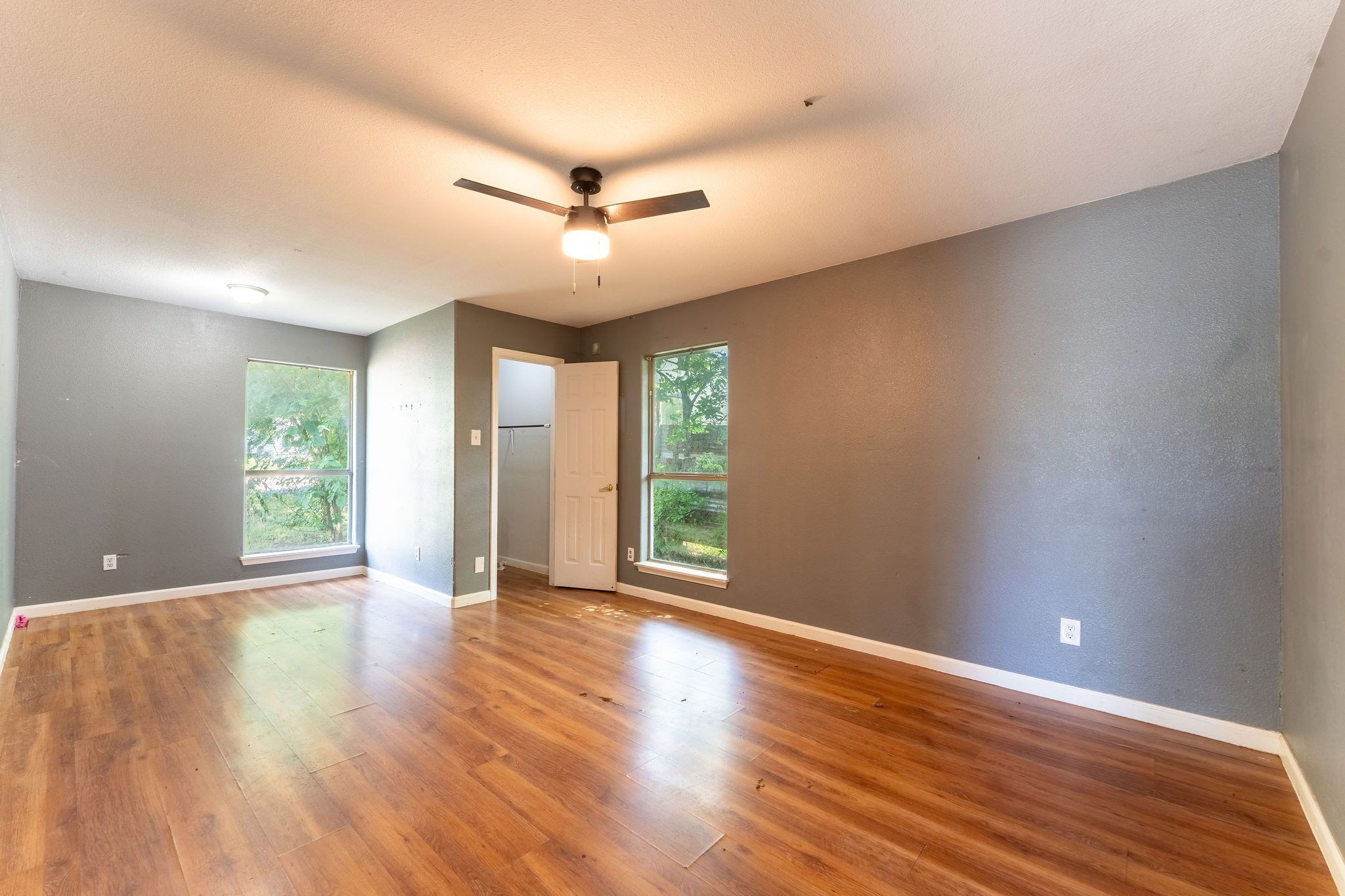 1502 Adelaide Drive Dallas TX 75216