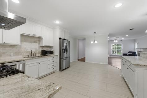 2725 Ryan Place Drive Fort Worth TX 76110
