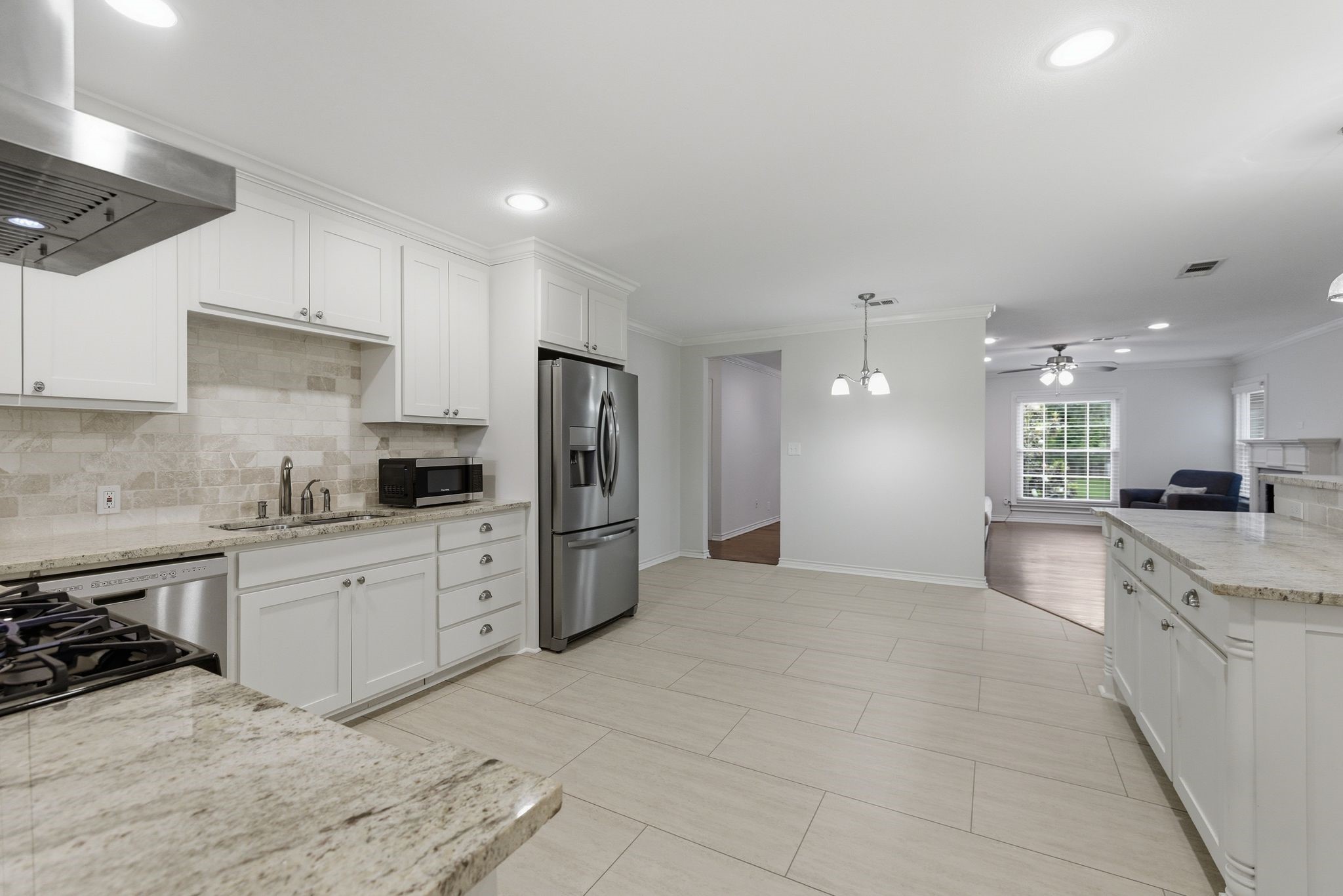 2725 Ryan Place Drive Fort Worth TX 76110
