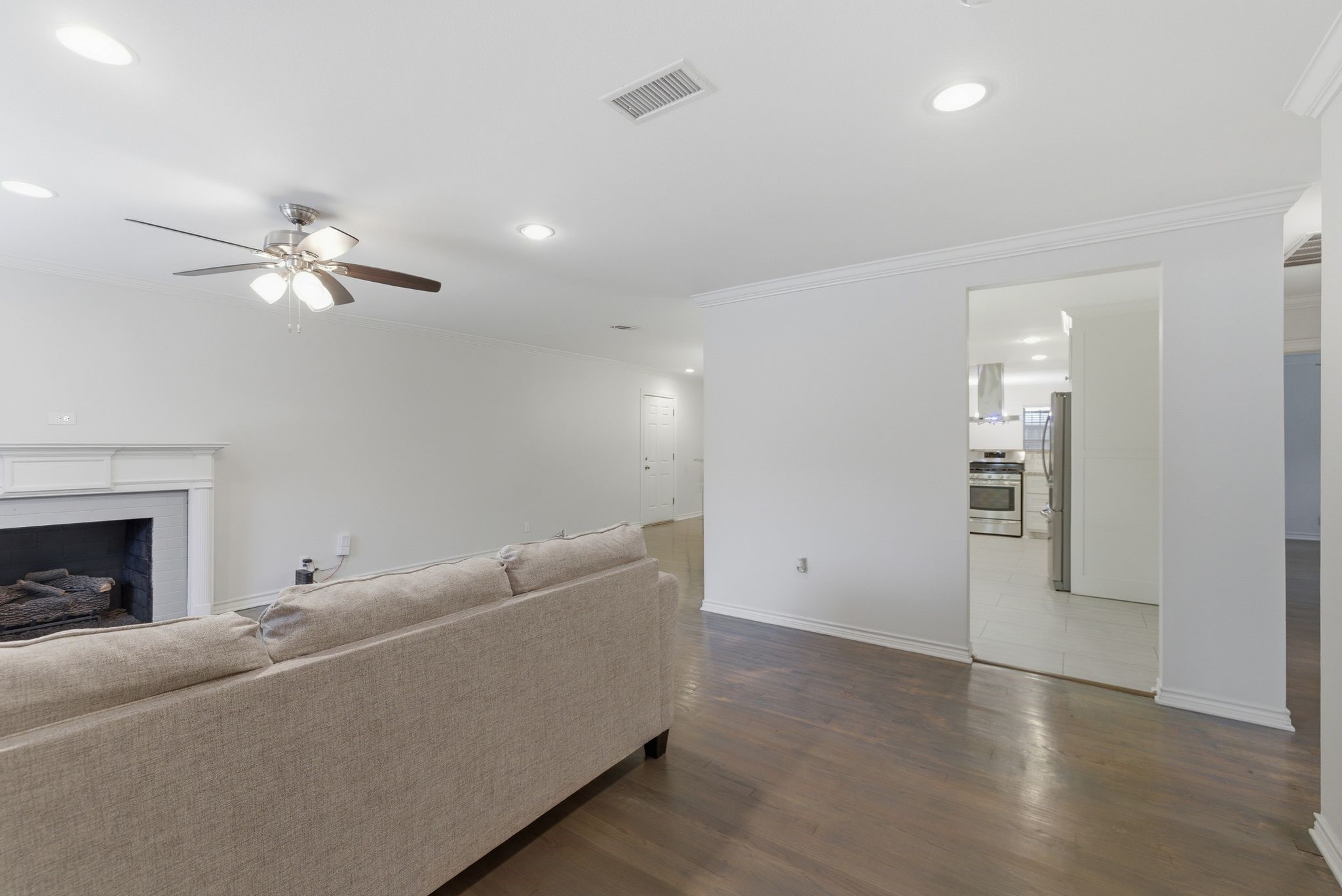 2725 Ryan Place Drive Fort Worth TX 76110