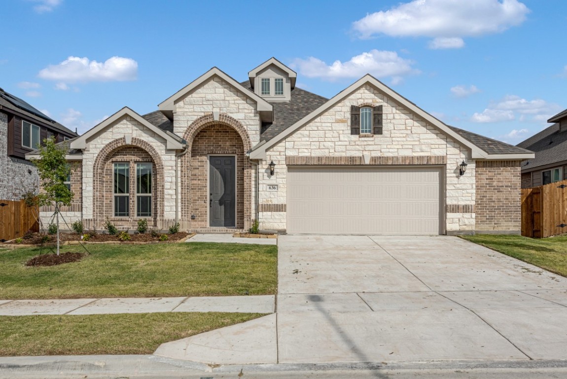 636 Ridgewater Trail Fort Worth TX 76131