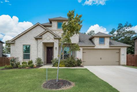 1045 Legacy Oaks Joshua TX 76058