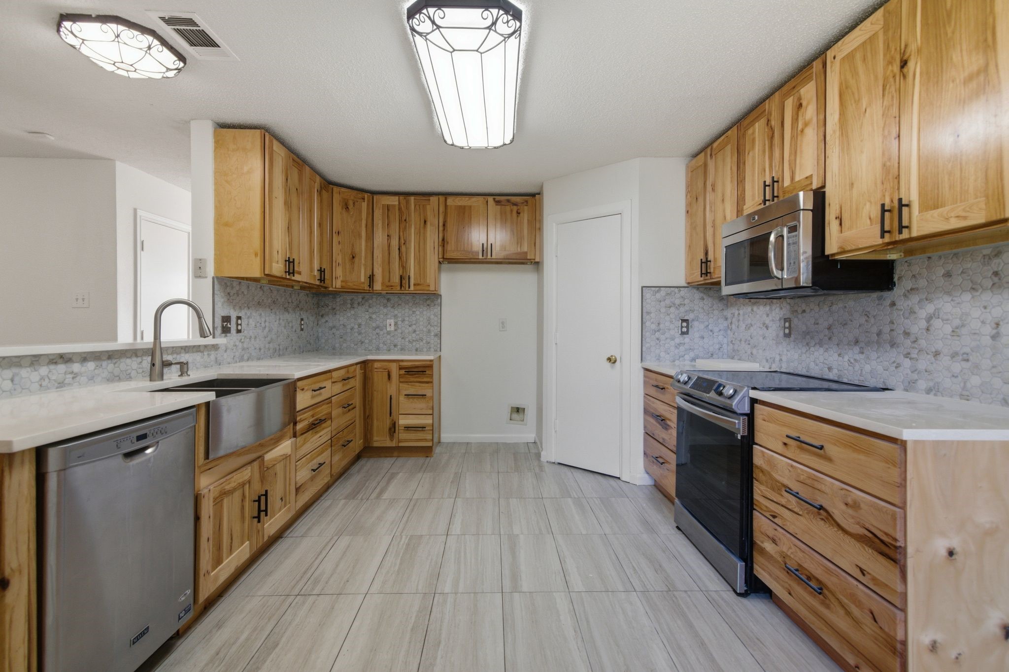 1001 Scenic Drive Justin TX 76247