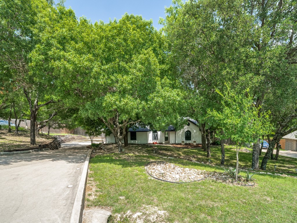 241 Southview Drive Hudson Oaks TX 76087