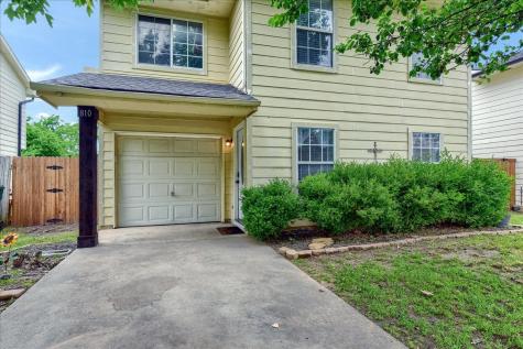 810 N Brents Avenue Sherman TX 75090