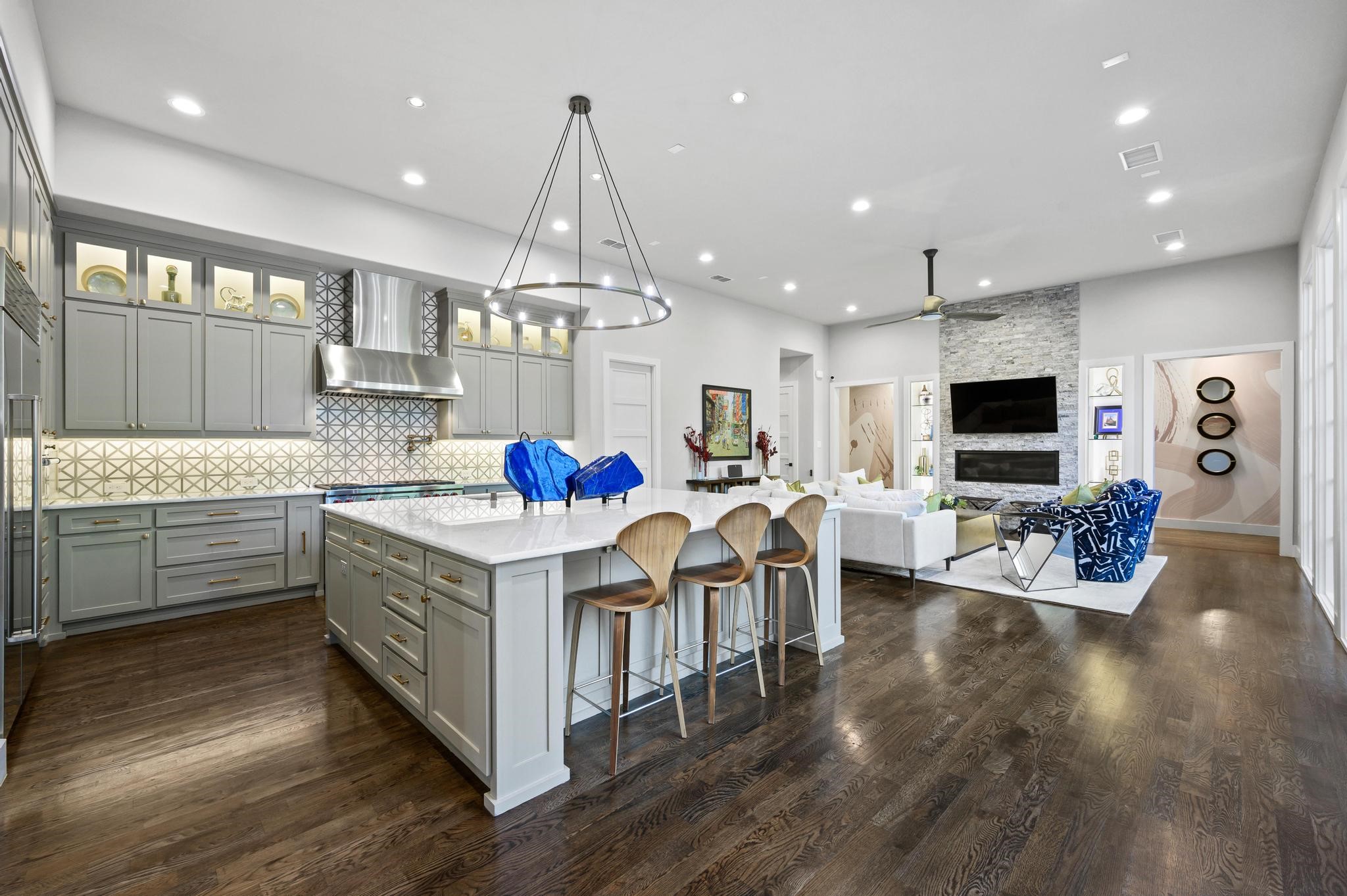 6675 Green Knoll Dallas TX 75230