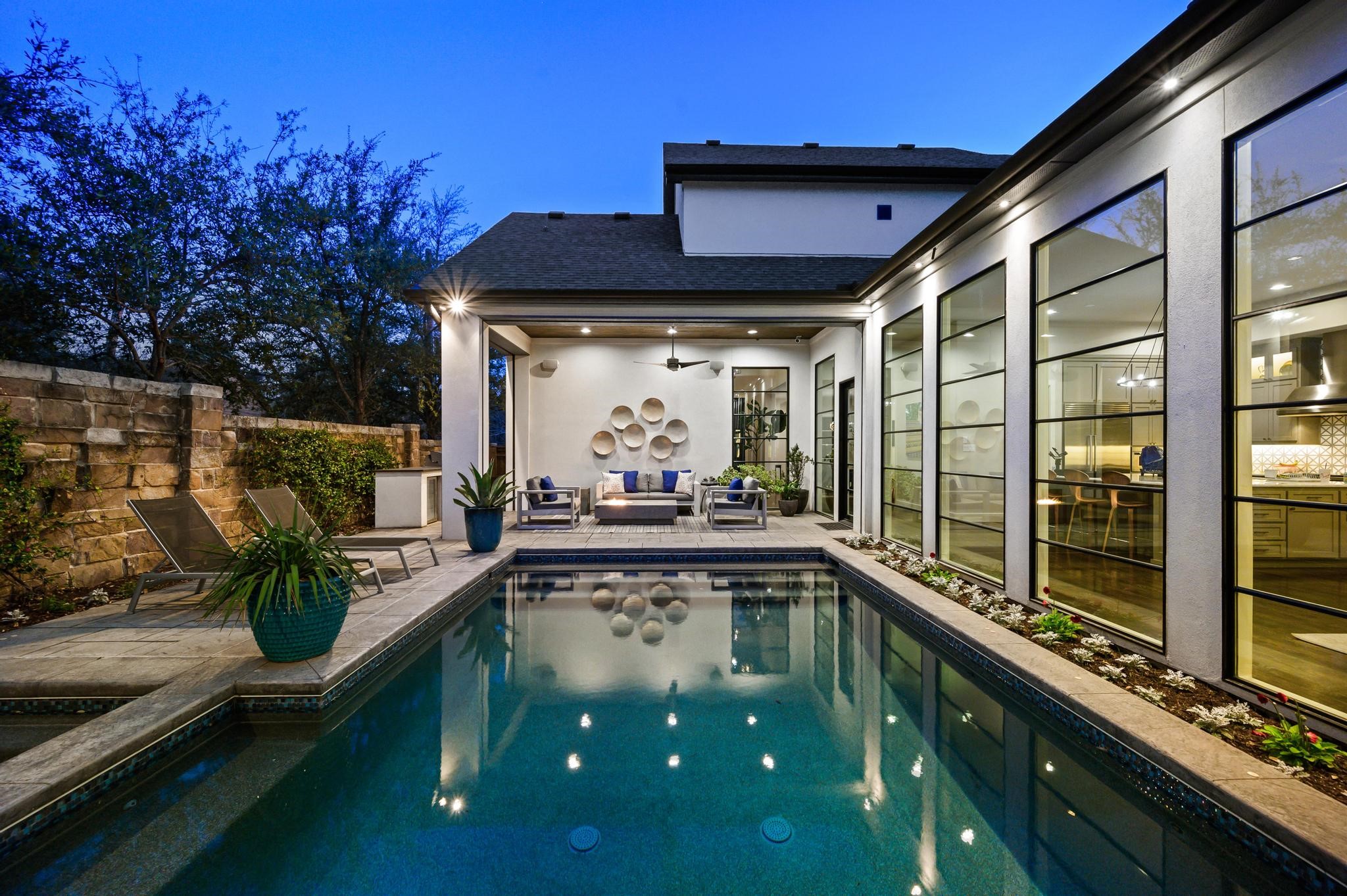 6675 Green Knoll Dallas TX 75230