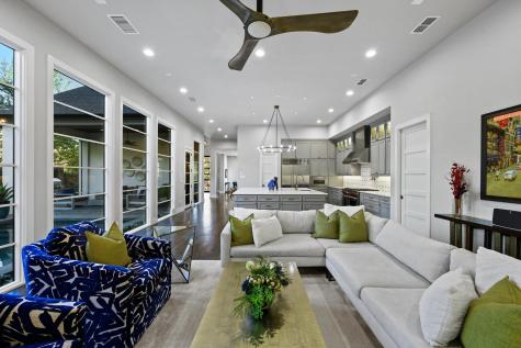 6675 Green Knoll Dallas TX 75230