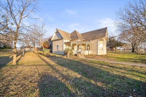 101 N 7th Street Krum TX 76249