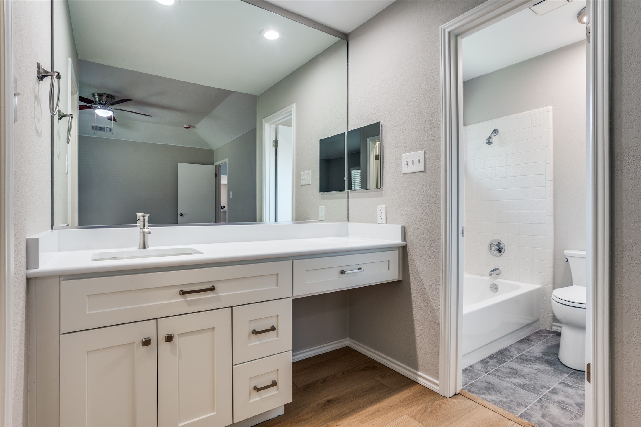 1016 Ledgemont Drive Plano TX 75025