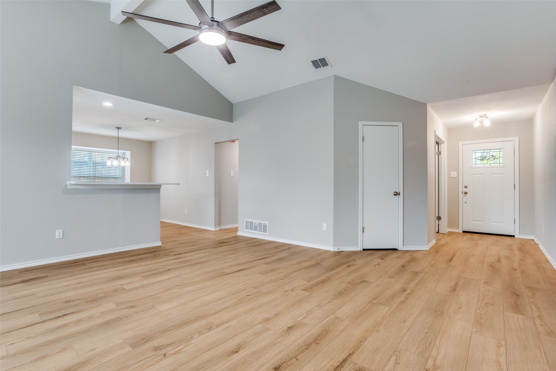 1016 Ledgemont Drive Plano TX 75025