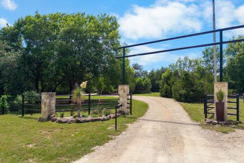 8029 N River Crossing Waco TX 76633