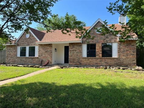 443 Whitney Street Cedar Hill TX 75104