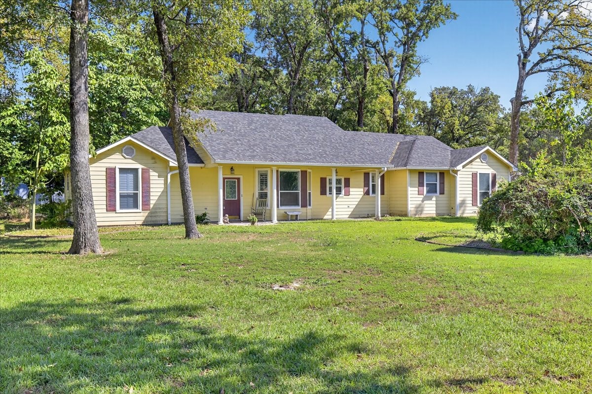 100 Indian Blanket Lane Trinidad TX 75163