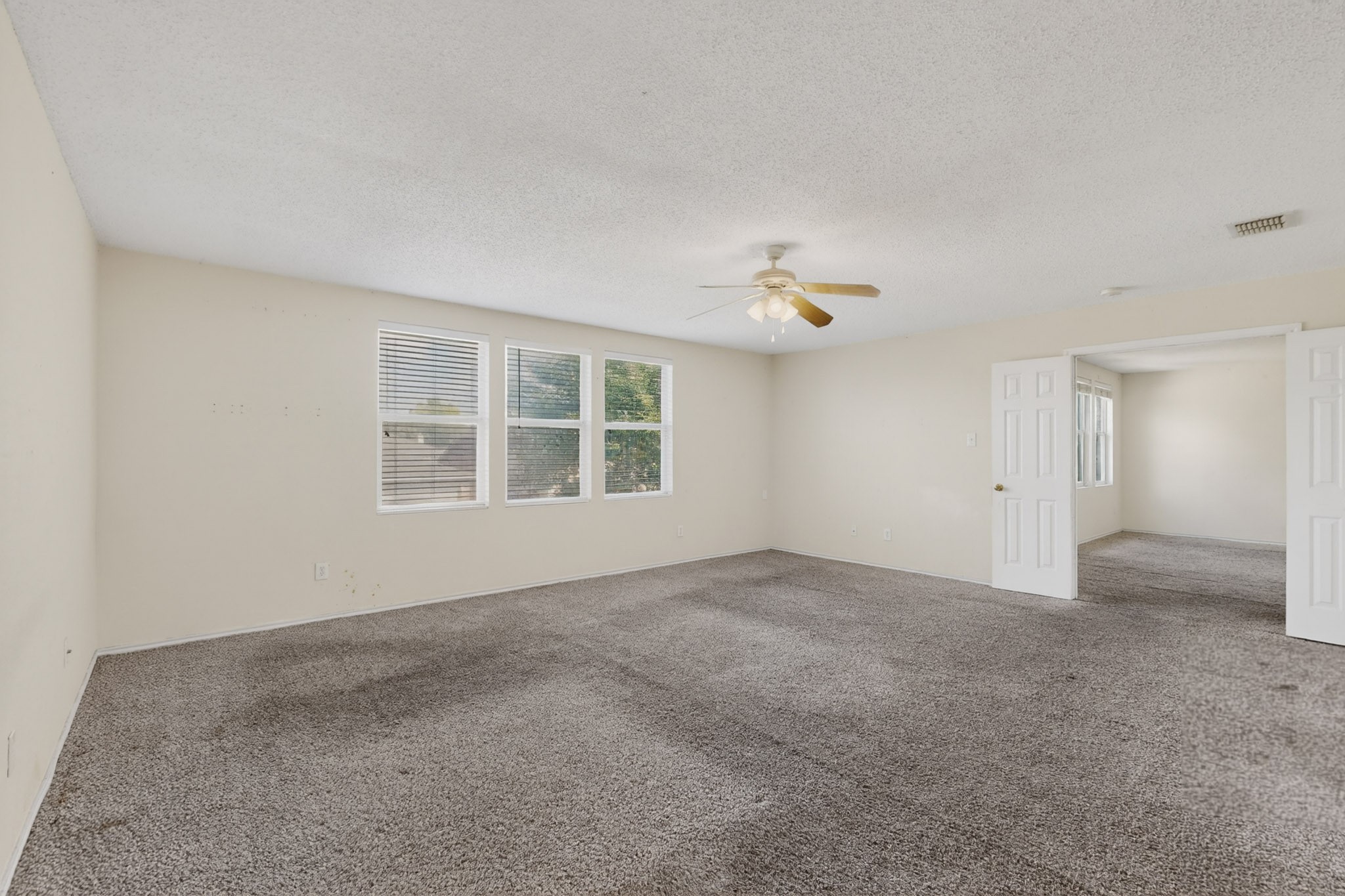 602 Flooded Gum Street Arlington TX 76002