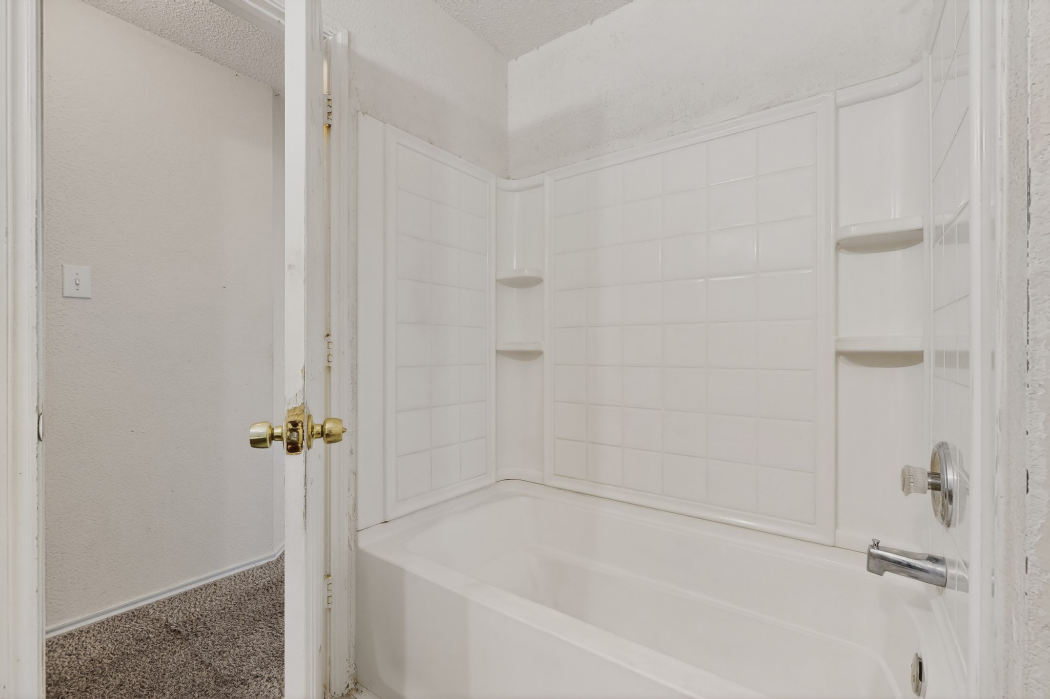 602 Flooded Gum Street Arlington TX 76002