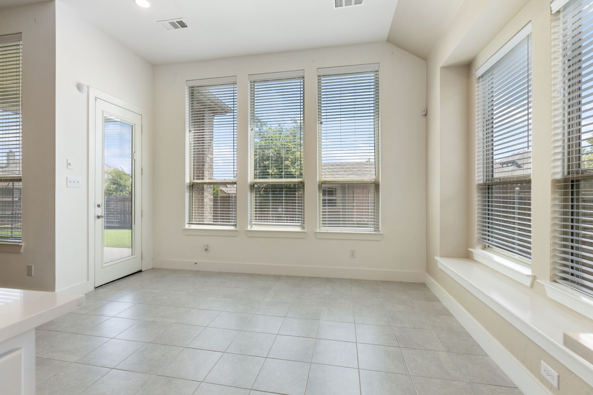 1696 Storey Lane Waxahachie TX 75165