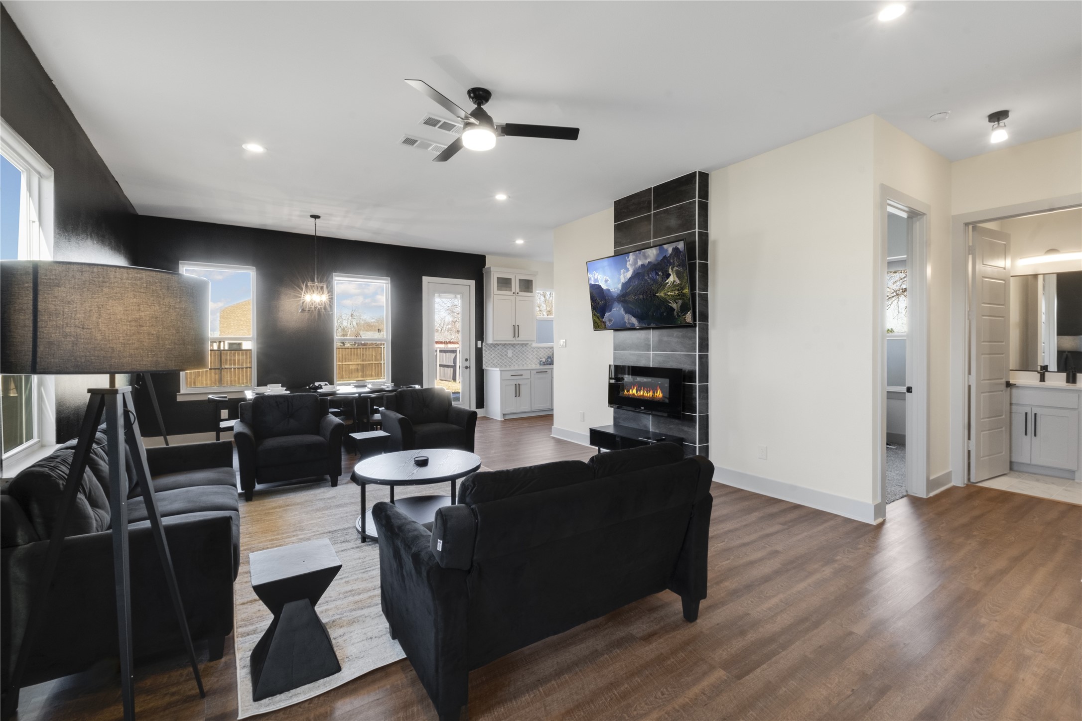 3741 Toronto Street Dallas TX 75212