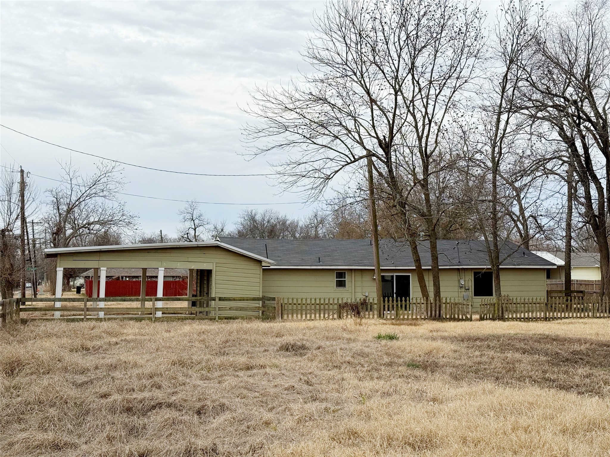 141 E Mckinney Avenue Cooper TX 75432