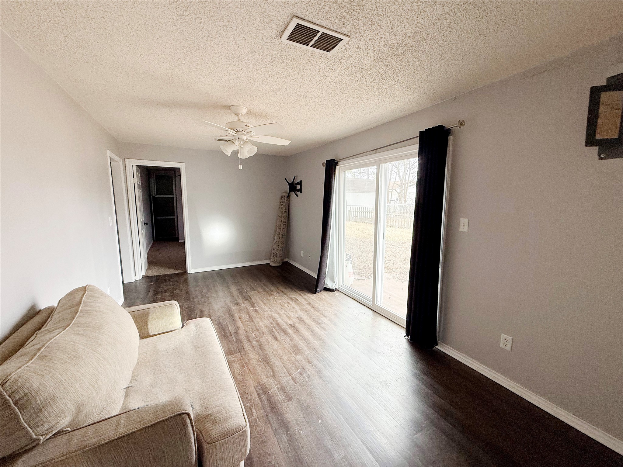 141 E Mckinney Avenue Cooper TX 75432