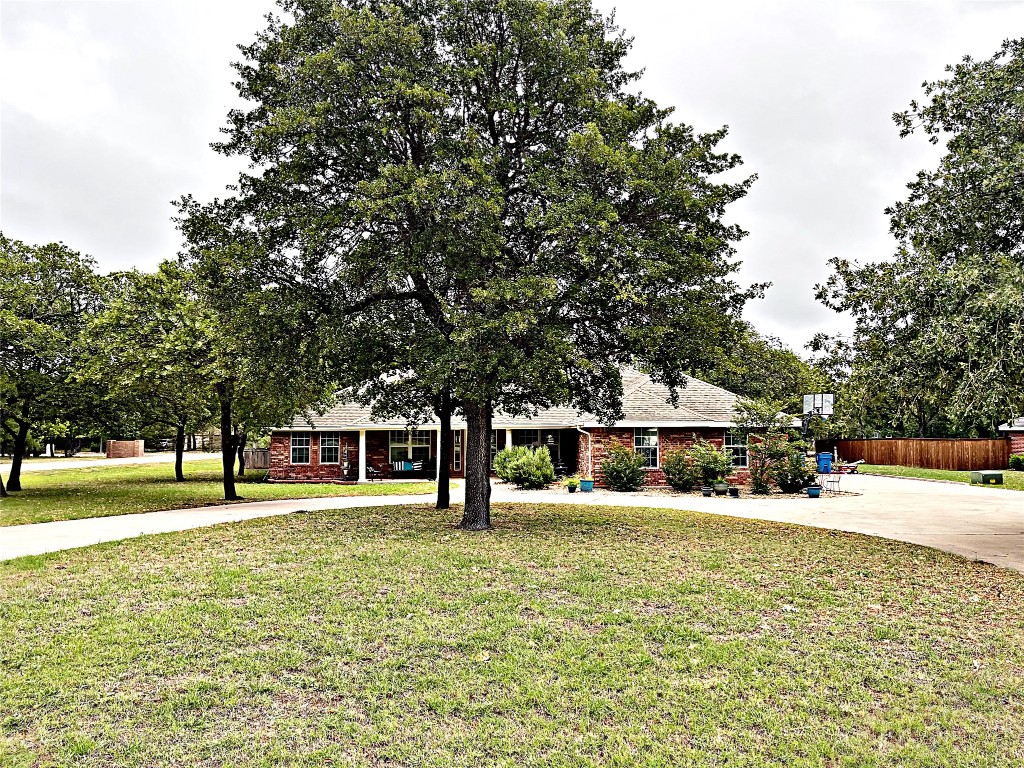 601 Robin Hood Court Clyde TX 79510