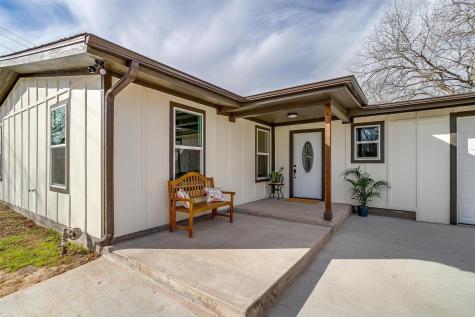 308 S Lancaster Street Granbury TX 76048