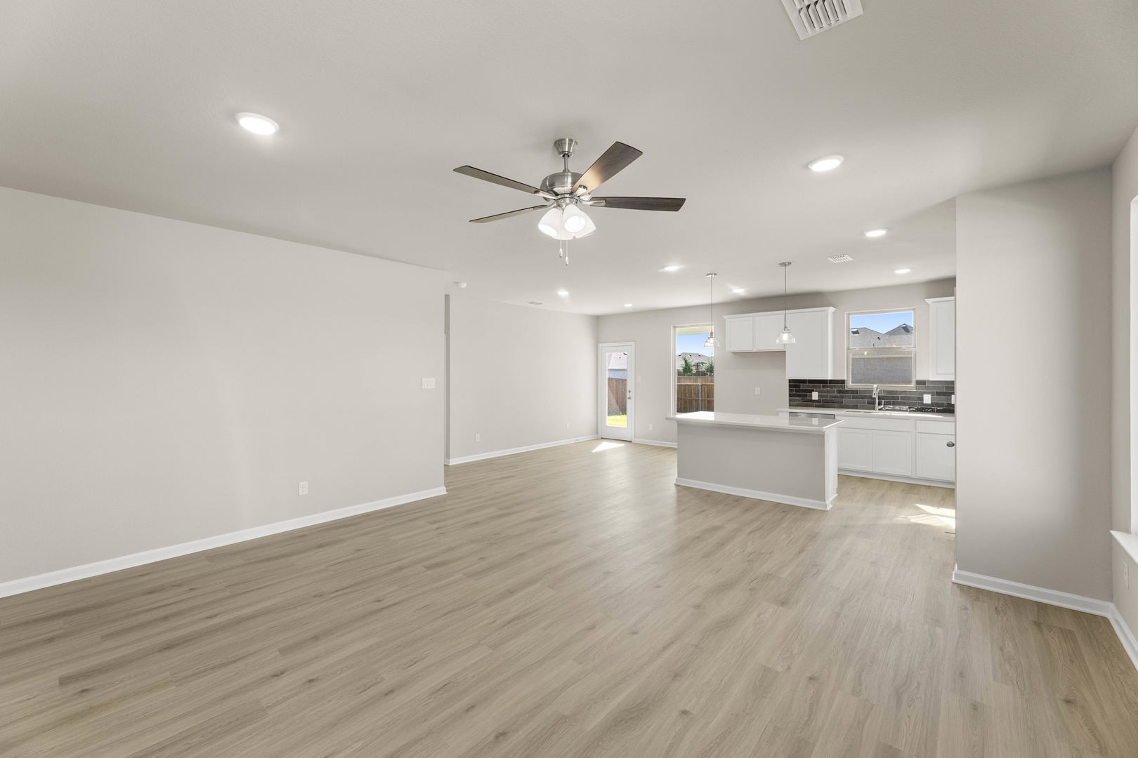 106 Drovers Drive Cleburne TX 76031