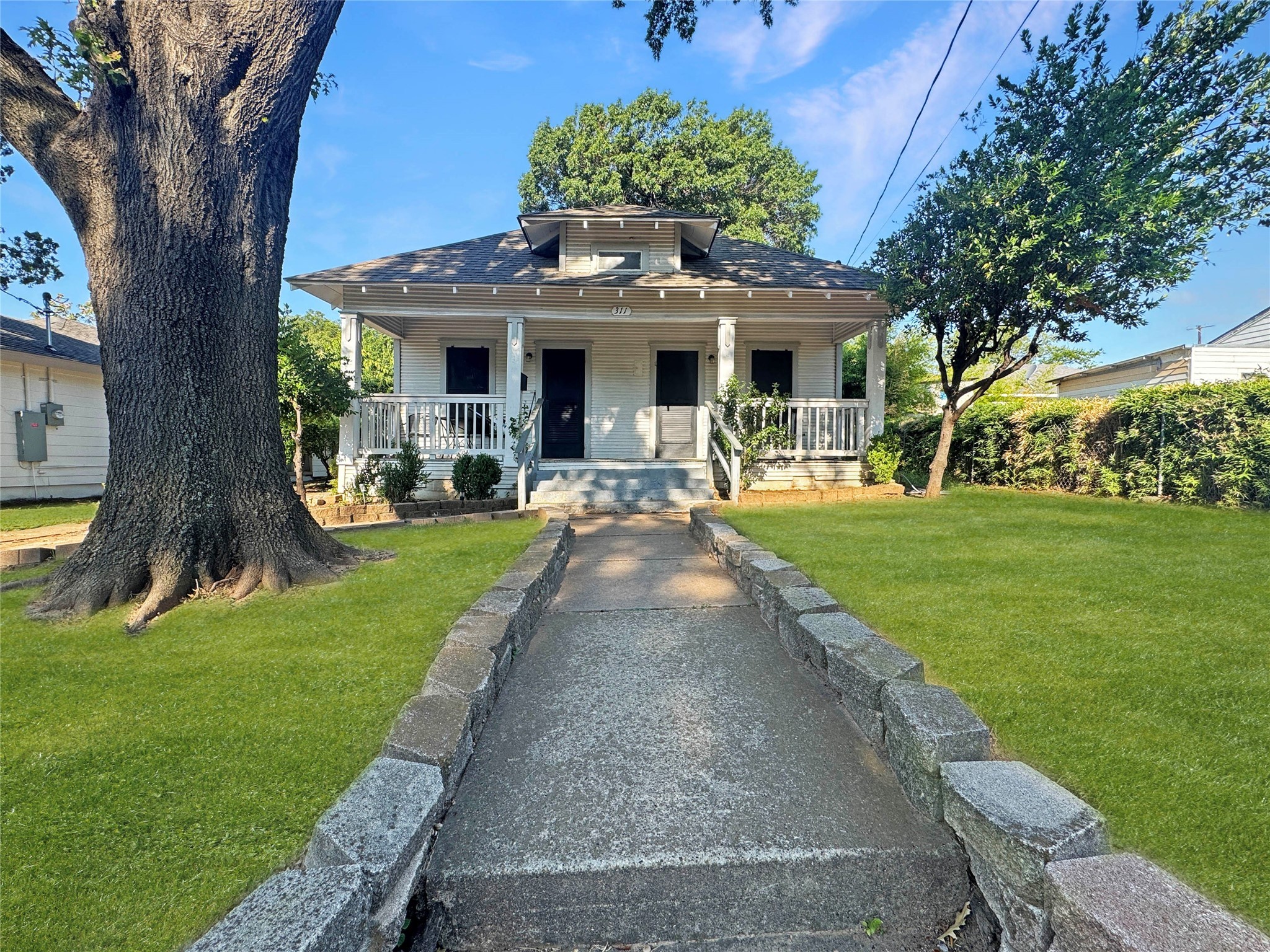 311 Leads Street Dallas TX 75203