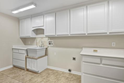904 County Road 3341 Paradise TX 76073