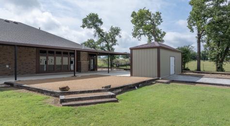 904 County Road 3341 Paradise TX 76073